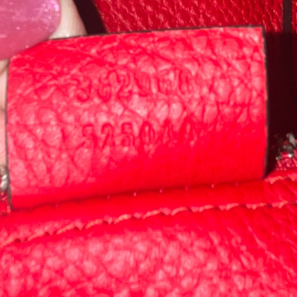 Gucci Jackie Red Shoulder Bag with pouch. - Picture 4 of 15